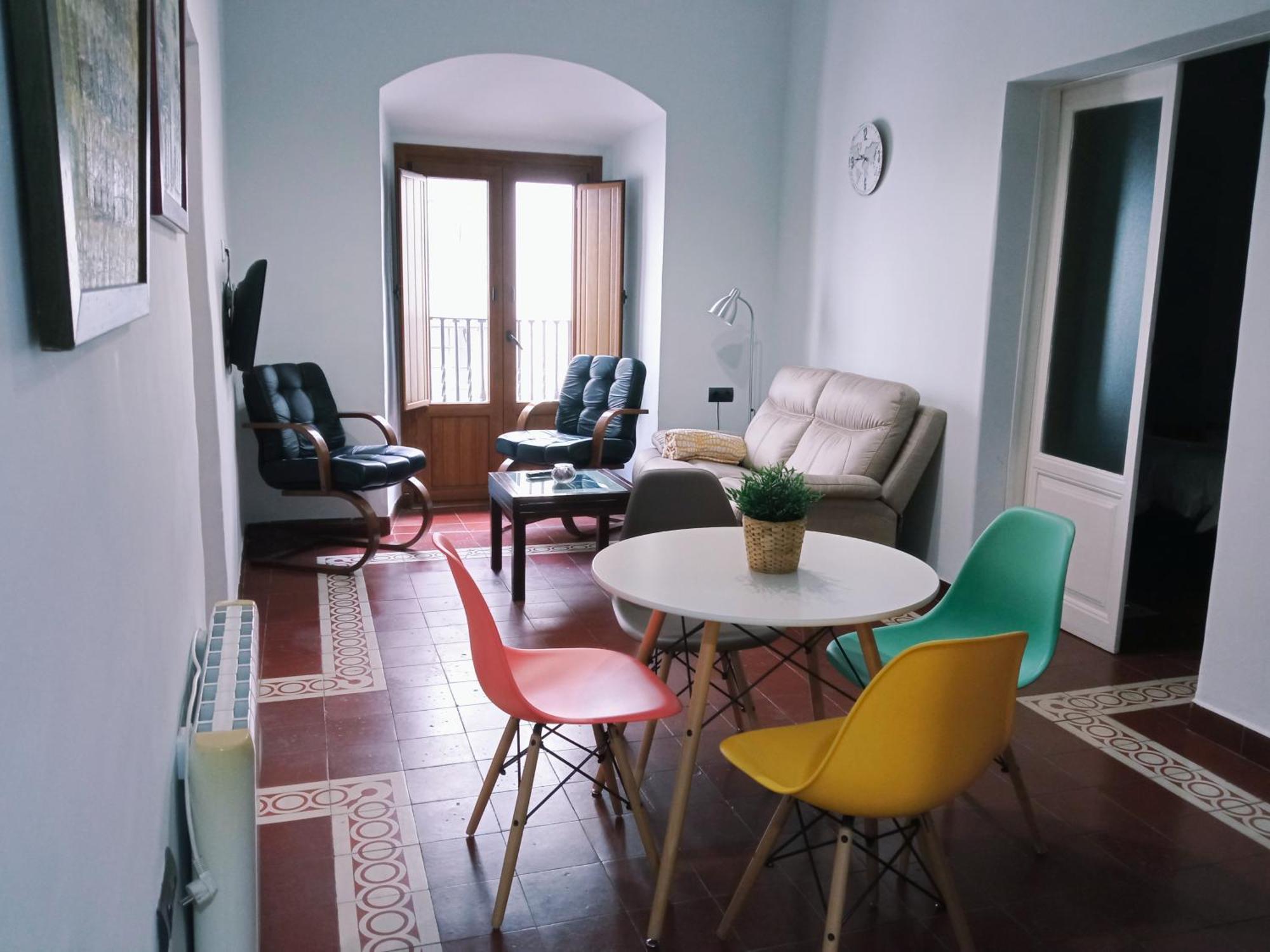 Apto La Almena 2 Junto A Plaza Mayor,2 Habitaciones,Parking Gratuito Caces Εξωτερικό φωτογραφία